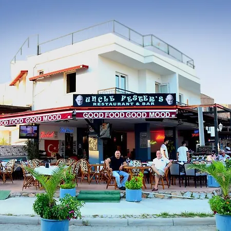 Sezer Class Apart Bed & Breakfast Gümbet